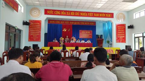 TỔ CHỨC TIẾP XÚC CỬ TRI SAU KỲ HỌP THƯỜNG LỆ GIỮA NĂM 2024 CỦA ĐẠI BIỂU HĐND TỈNH VÀ ĐẠI BIỂU HĐND HUYỆN NHIỆM KỲ 2021-2026 TẠI XÃ EA BAR